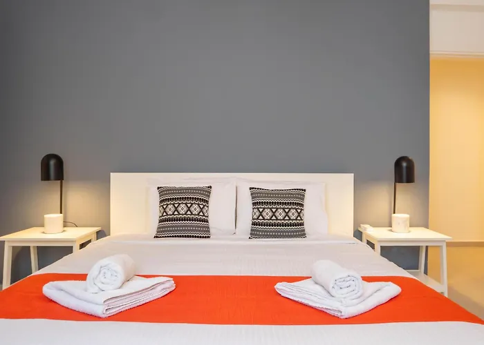 Ultra Modern Apartment Off St Julians