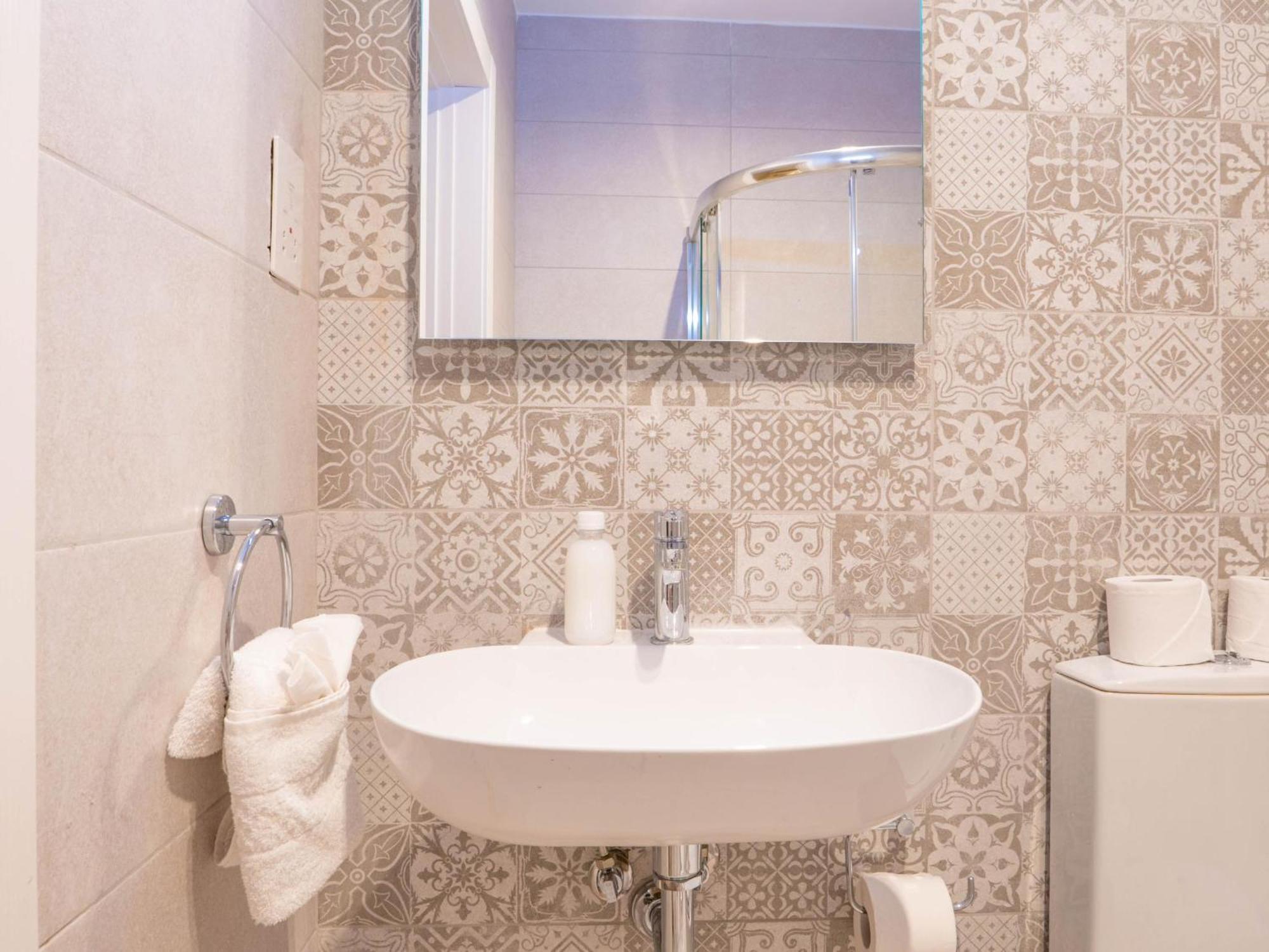 Ultra Modern Off St Julians Appartamento