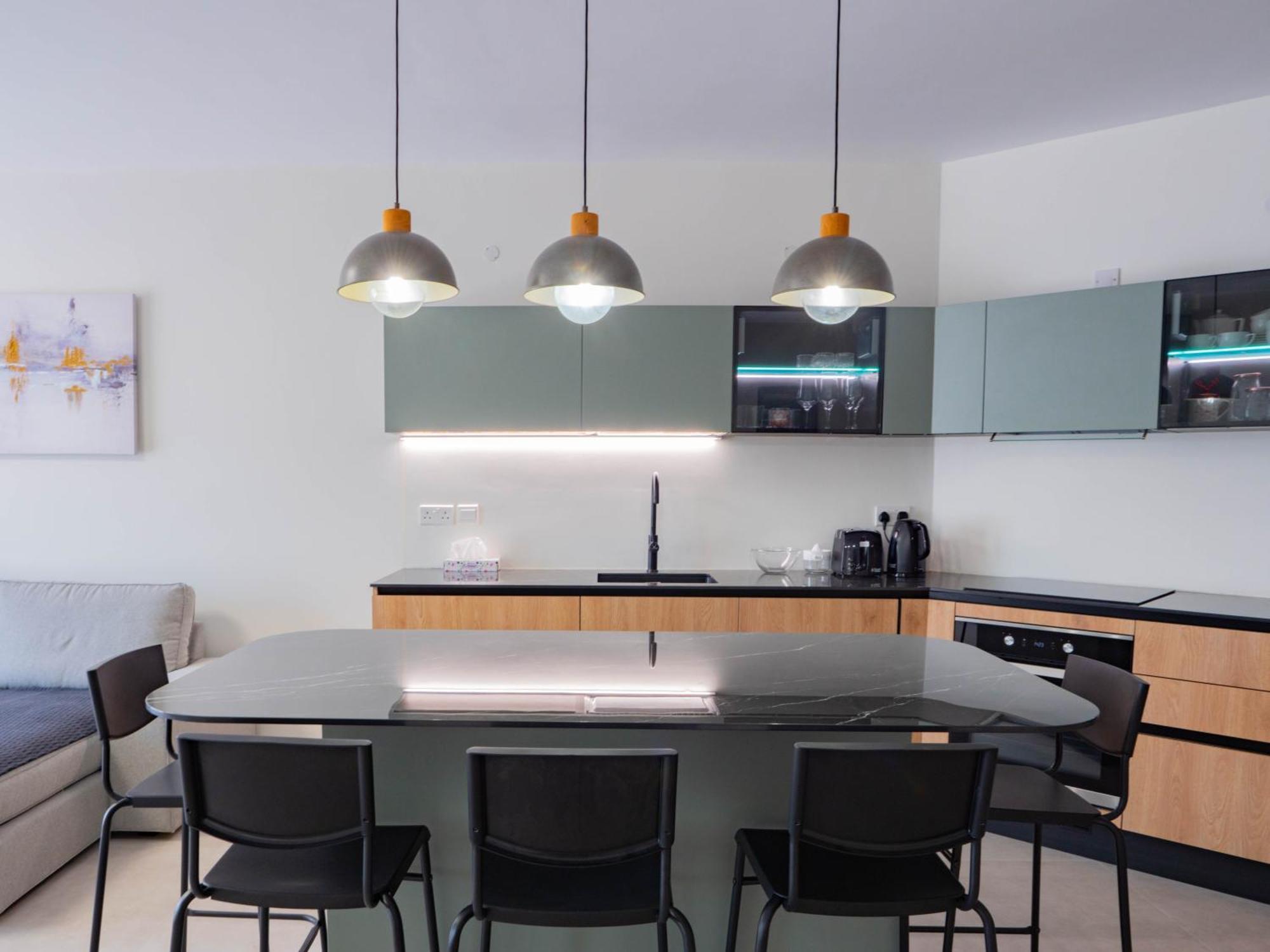 Apartment Ultra Modern Off St Julians